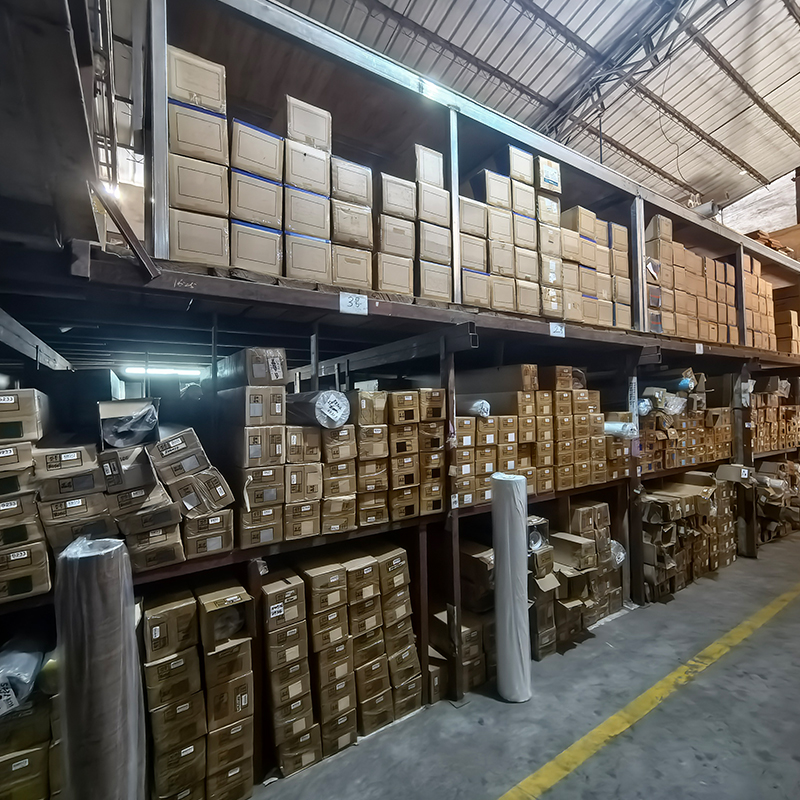 مصنع النار الحي